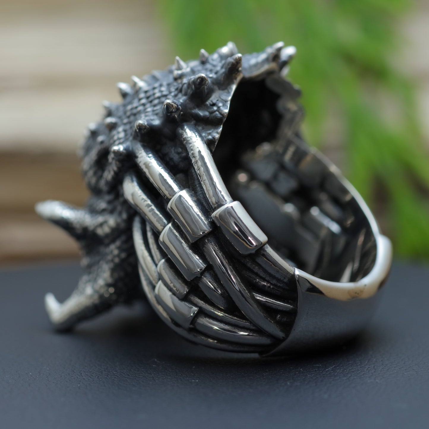 Predator Heavy Signet Ring in Sterling Silver (34g)