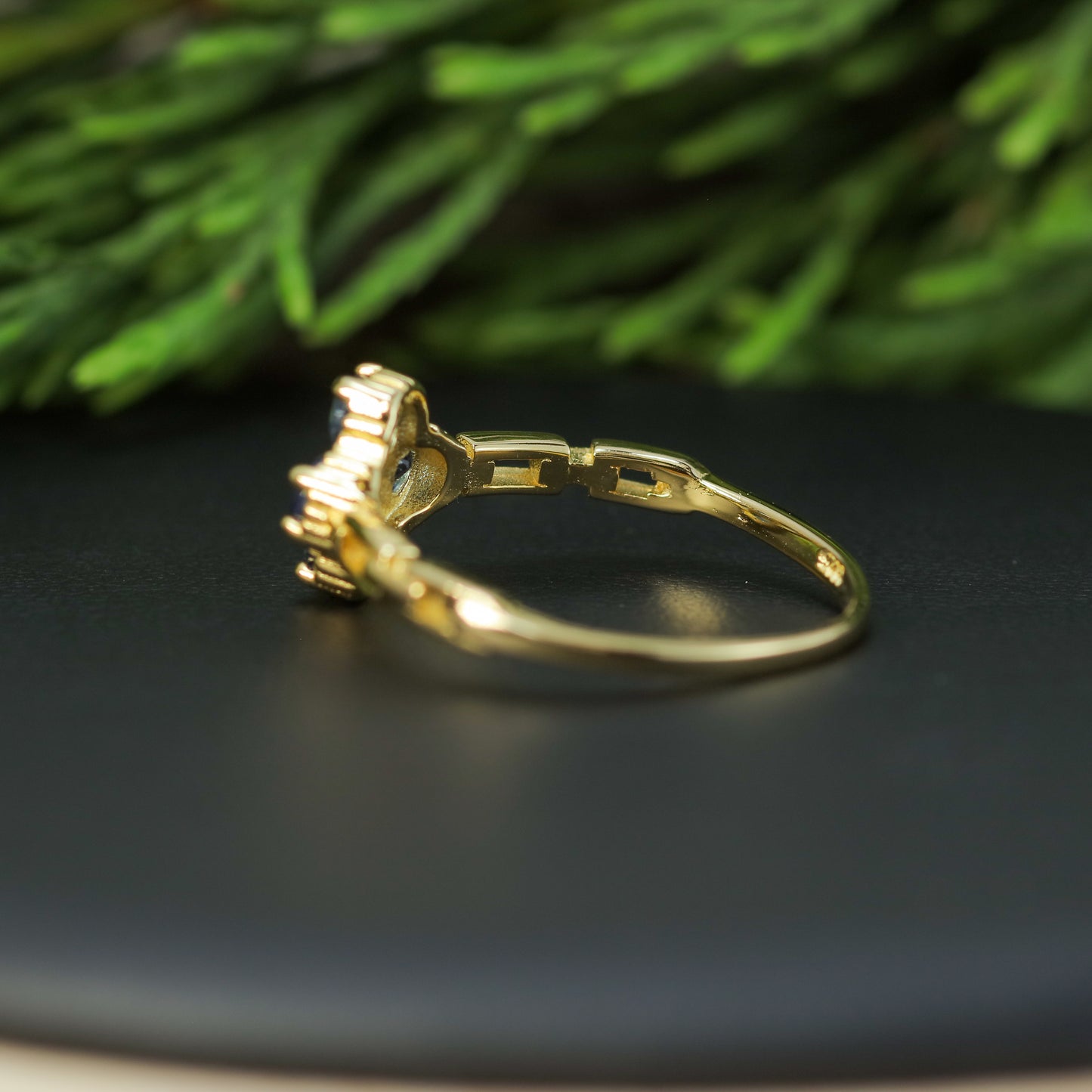 Natural Blue Sapphire Clover Statement Ring