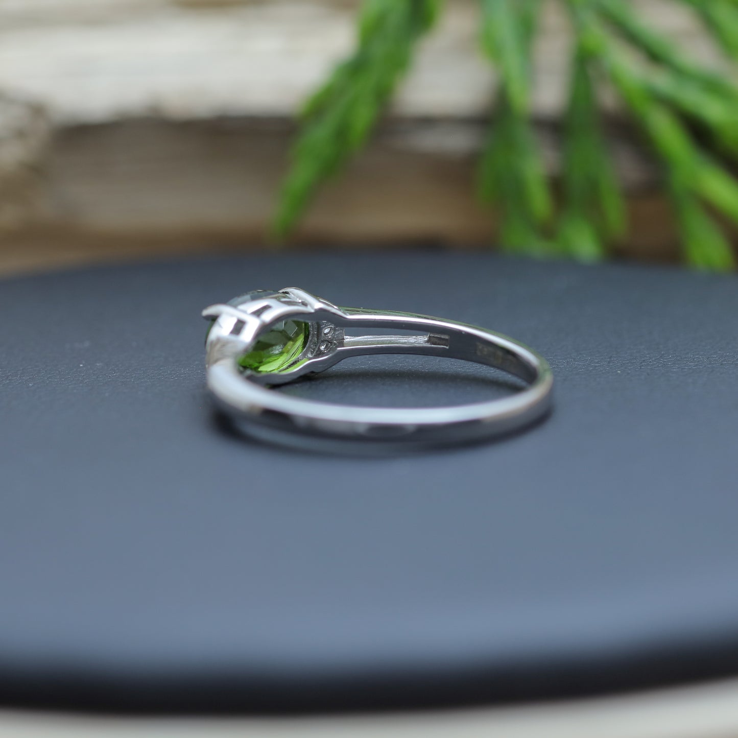 Oval Chrome Diopside  Ring in Sterling Silver