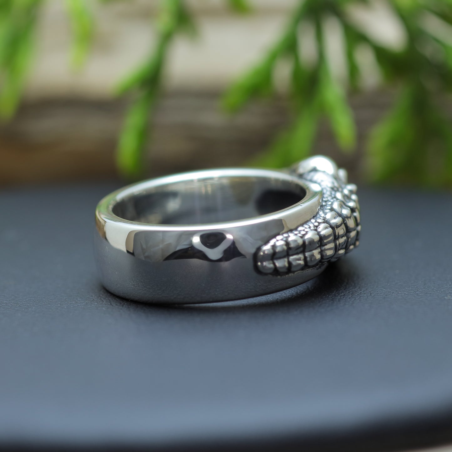 Unisex "Sobek" Sculpted Crocodile Ring (12.5g)