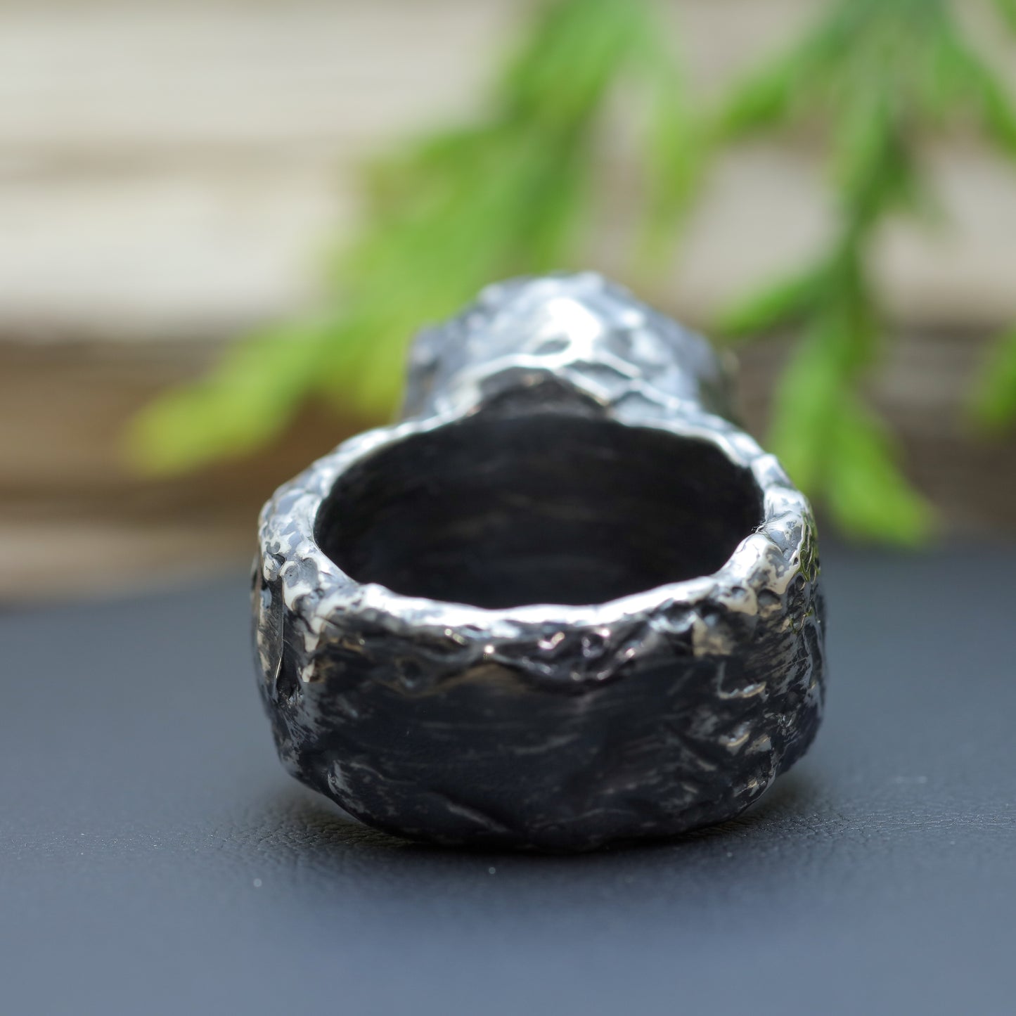 Hand-Sculpted Raw Texture Fantasy-Cut Lemon Quartz Ring (with IGE Certificate)