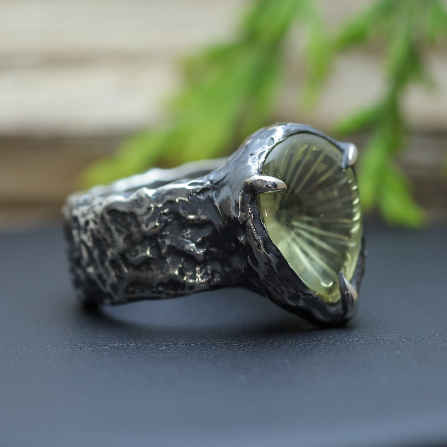 Hand-Sculpted Raw Texture Fantasy-Cut Lemon Quartz Ring (with IGE Certificate)