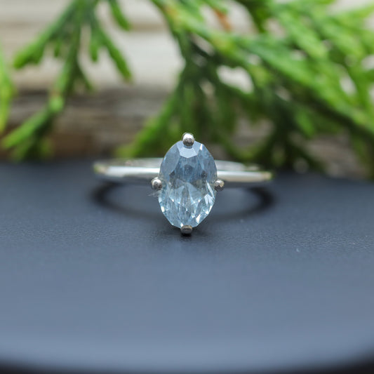 Natural Aquamarine Argentium Silver Solitaire Ring