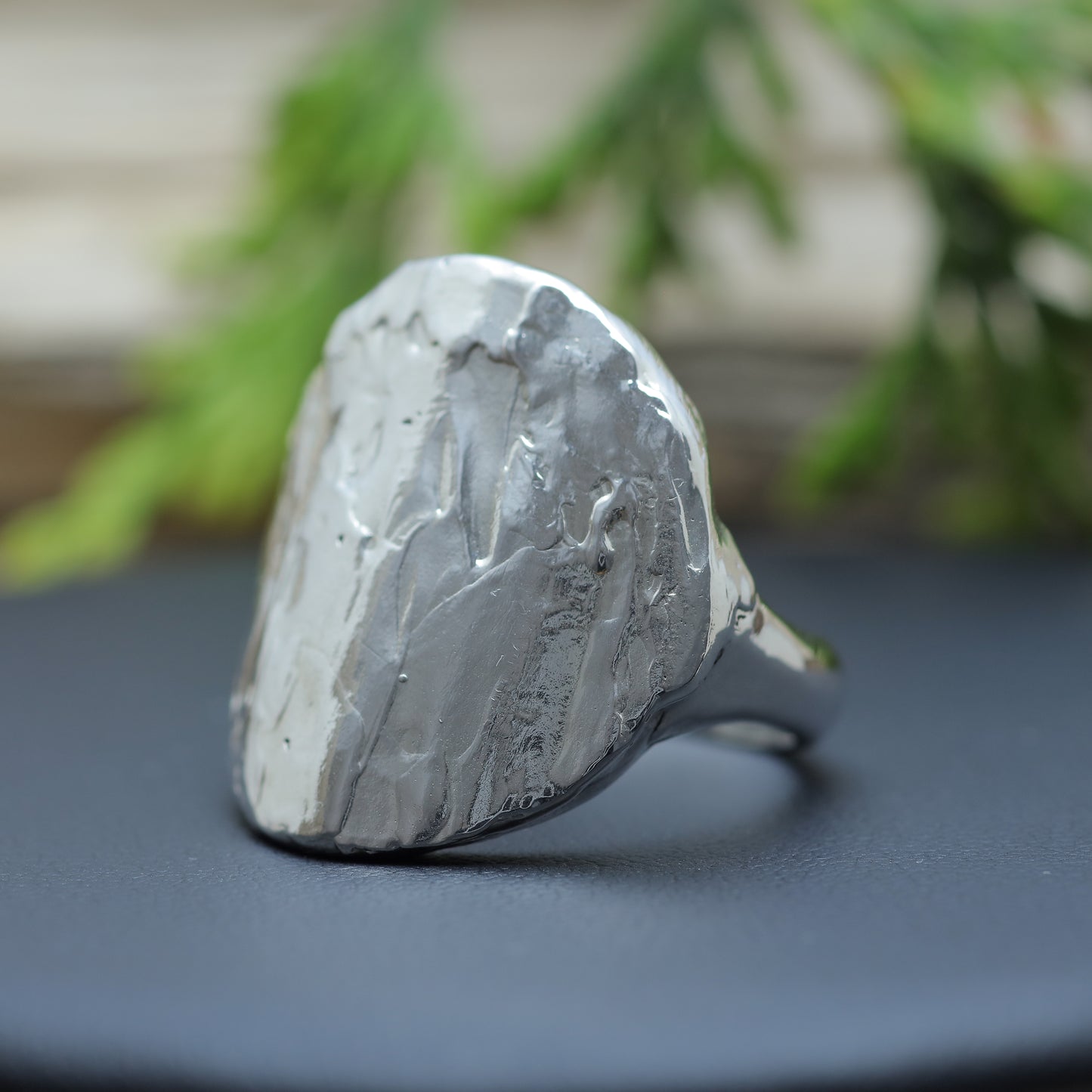 Raw Texture All-Metal Statement Ring