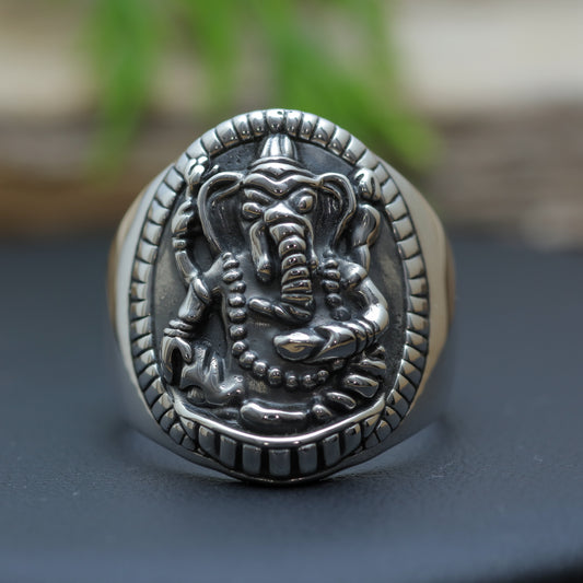 Men's "Ganesha: Lord of Beginnings" Heavy Signet Ring in Sterling Silver (11.8g)