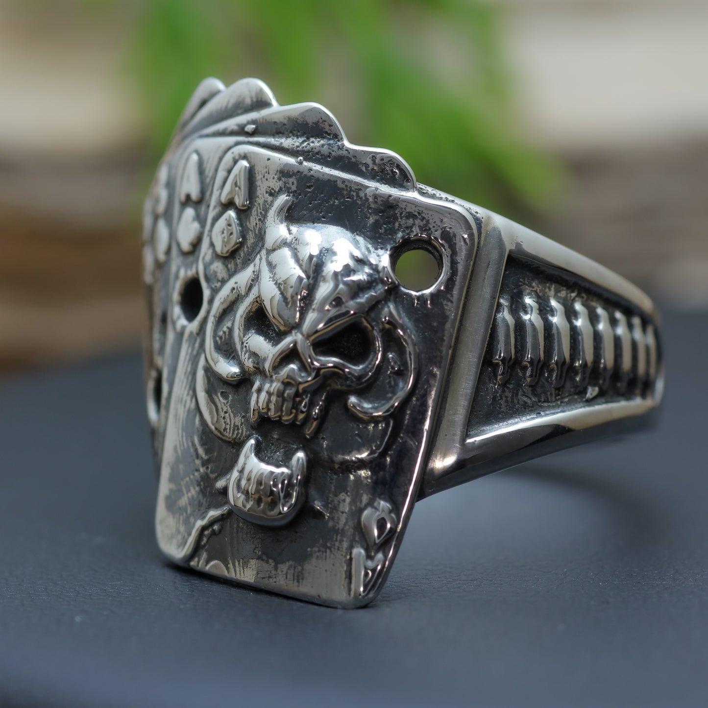 Men's "Dead Hand" Ace of Spades Poker Signet Ring in Sterling Silver (20.5g)