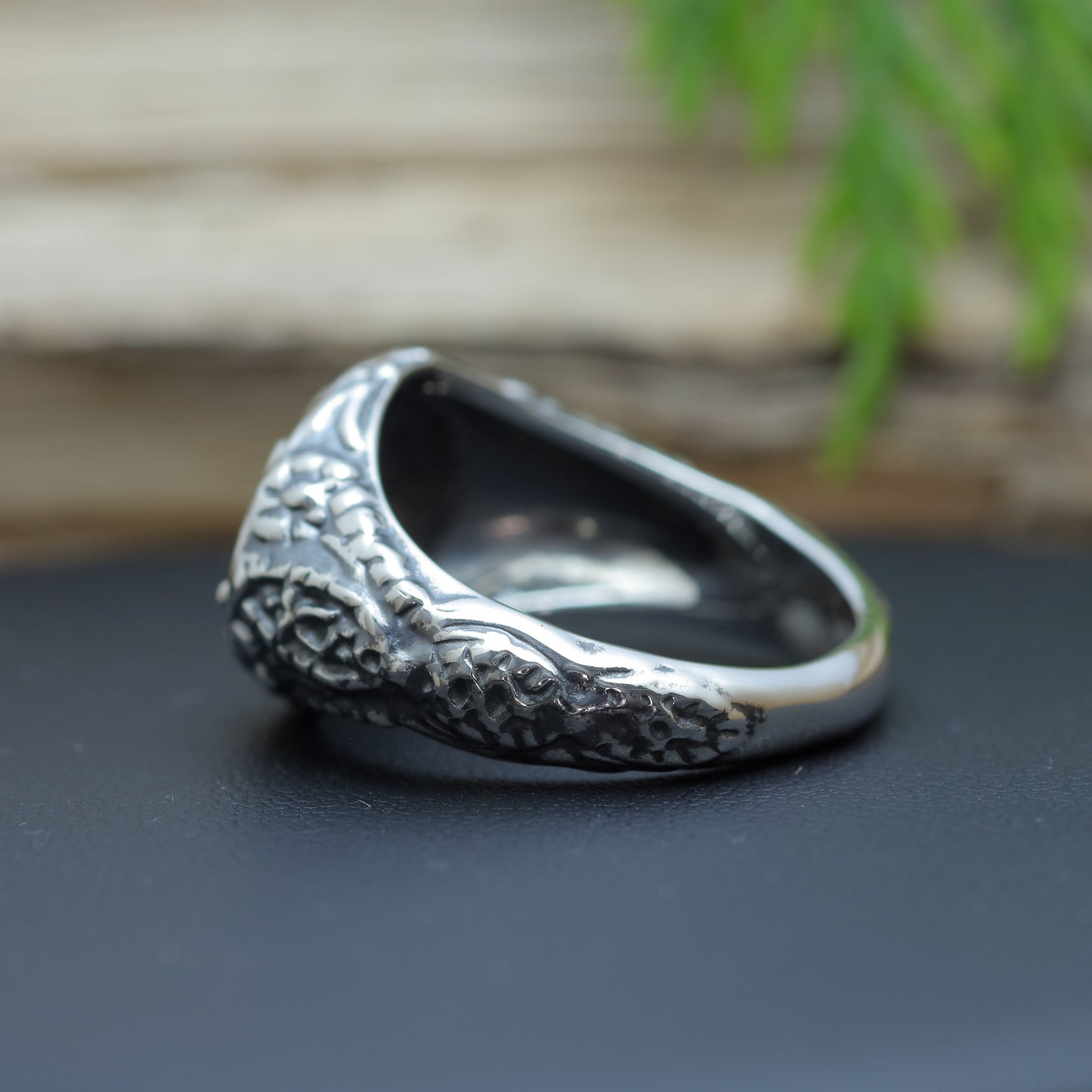 Men's "Mexican Charro Skull" Heavy Signet Ring in Sterling Silver (9.9g)