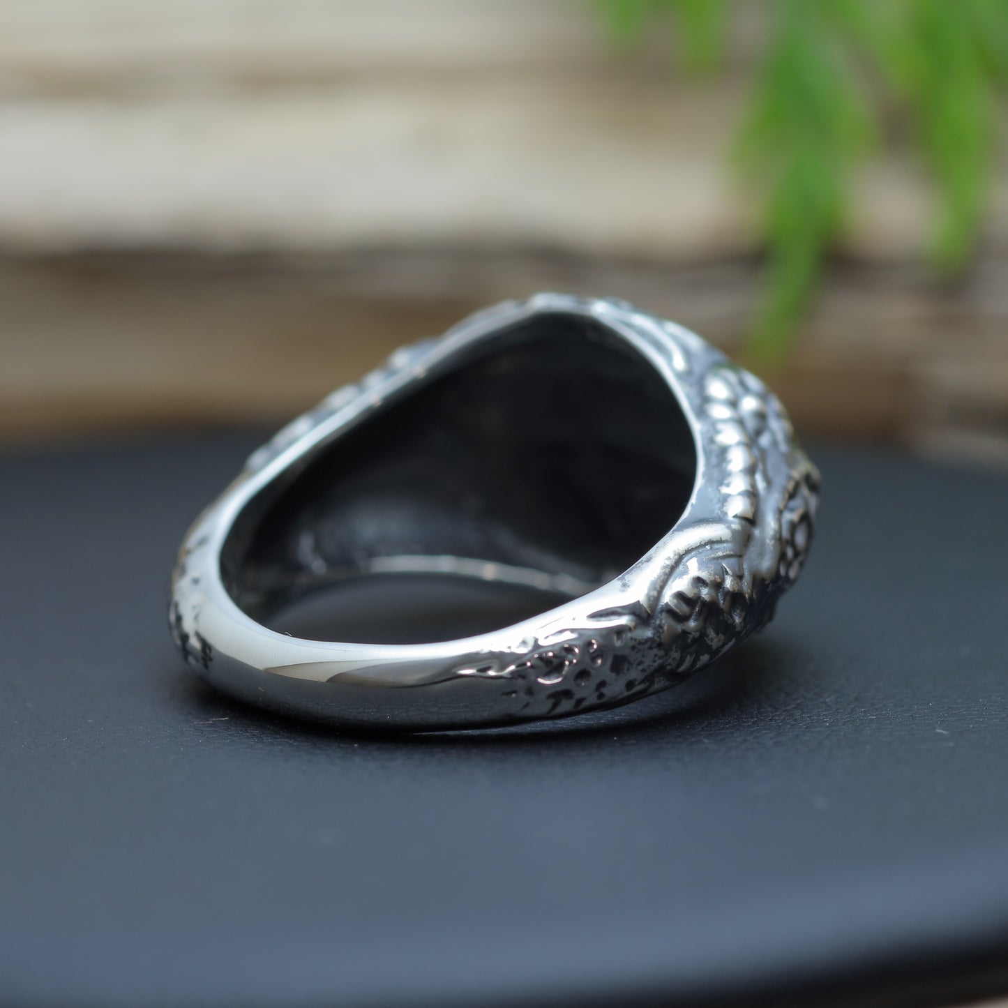 Men's "Mexican Charro Skull" Heavy Signet Ring in Sterling Silver (9.9g)
