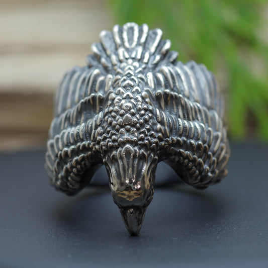 Men's "Eagle in Flight" Heavy Signet Ring in Sterling Silver (16.6g)