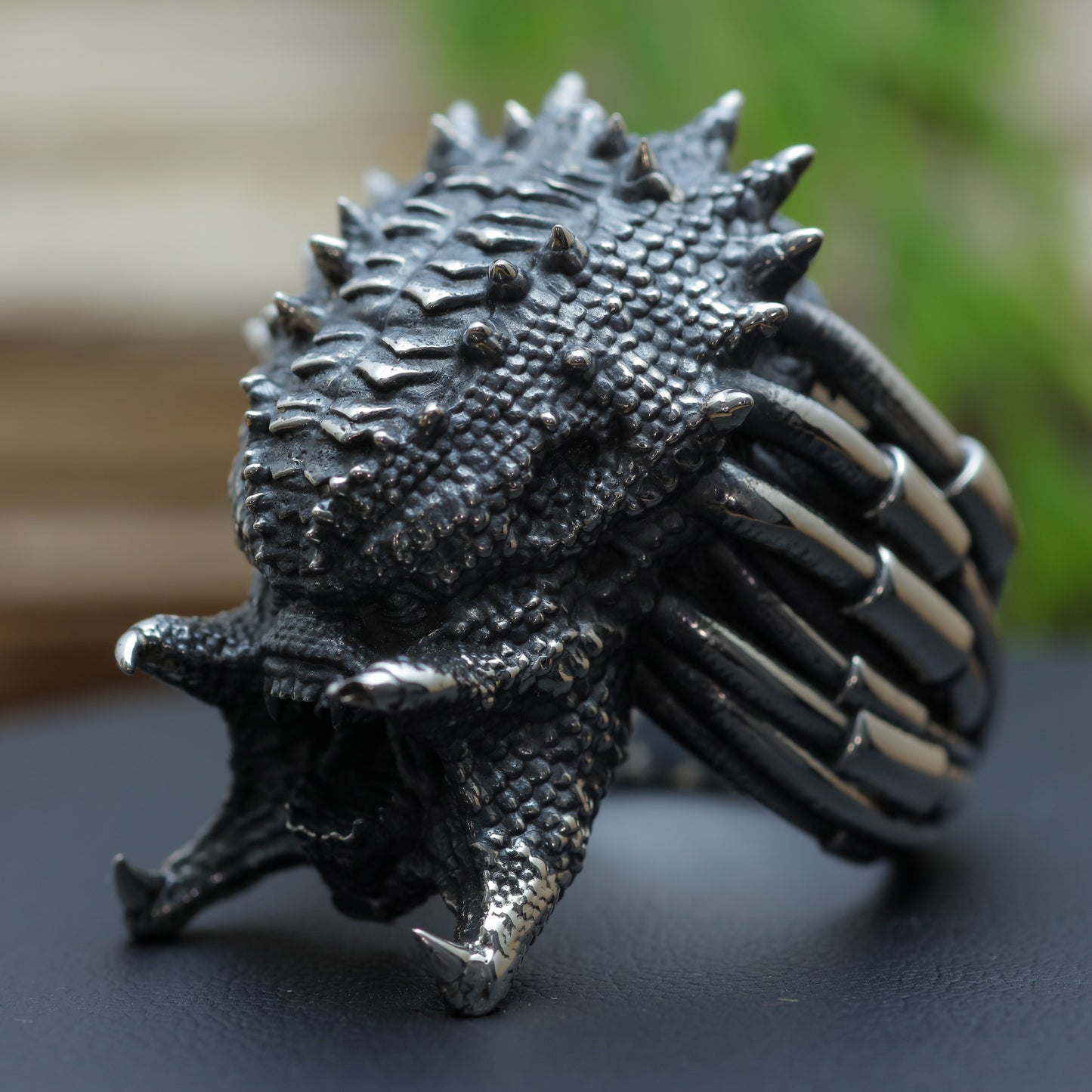 Predator Heavy Signet Ring in Sterling Silver (34g)