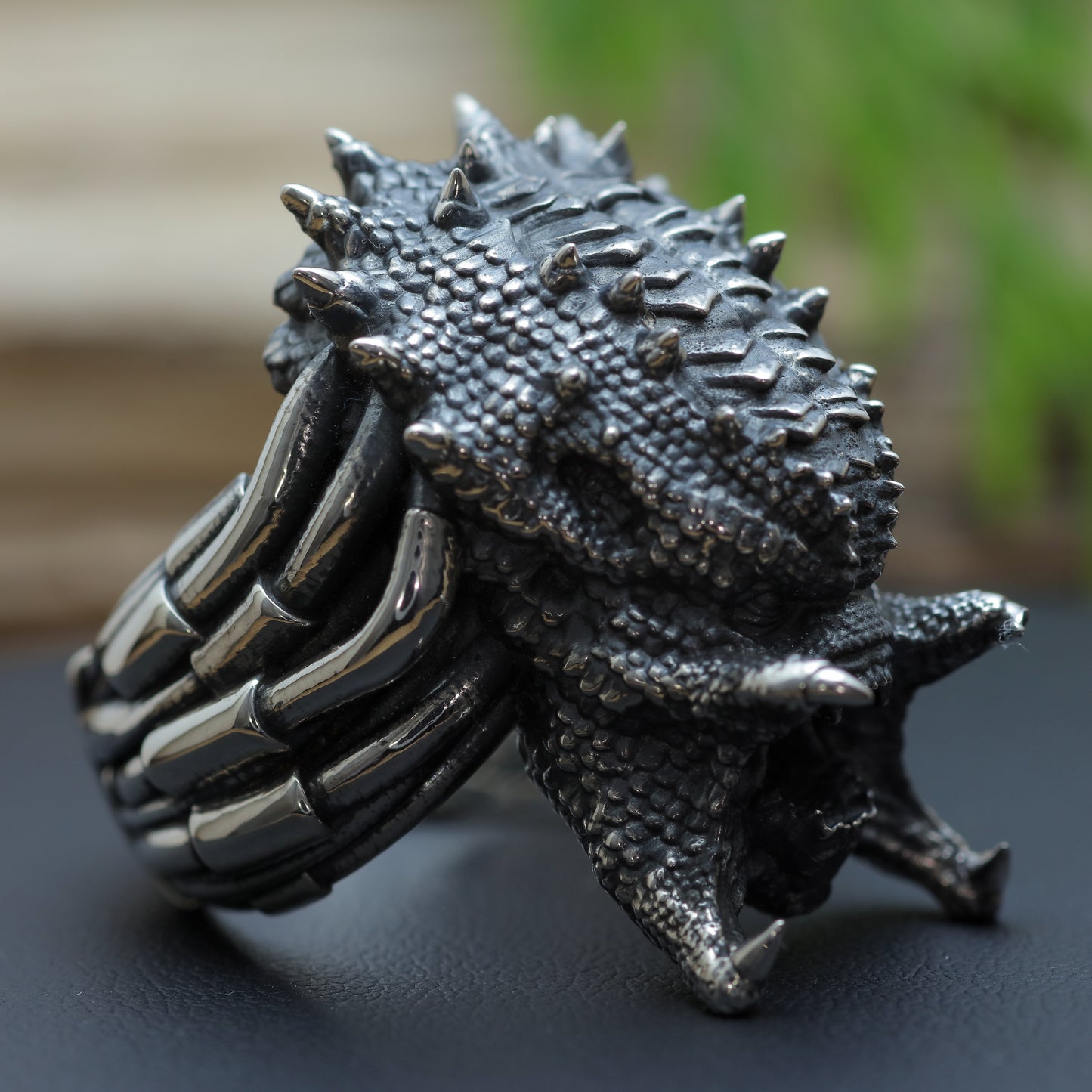 Predator Heavy Signet Ring in Sterling Silver (34g)