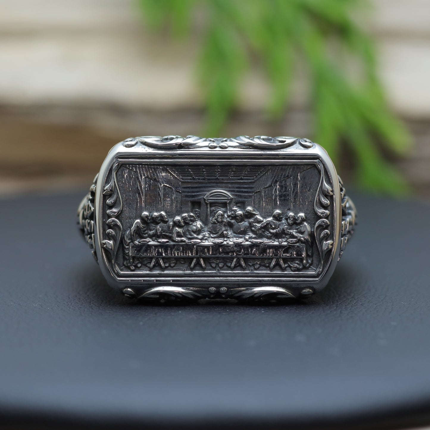 Men's "The Last Supper" Fine Art Signet Ring in Sterling Silver (16.5g)