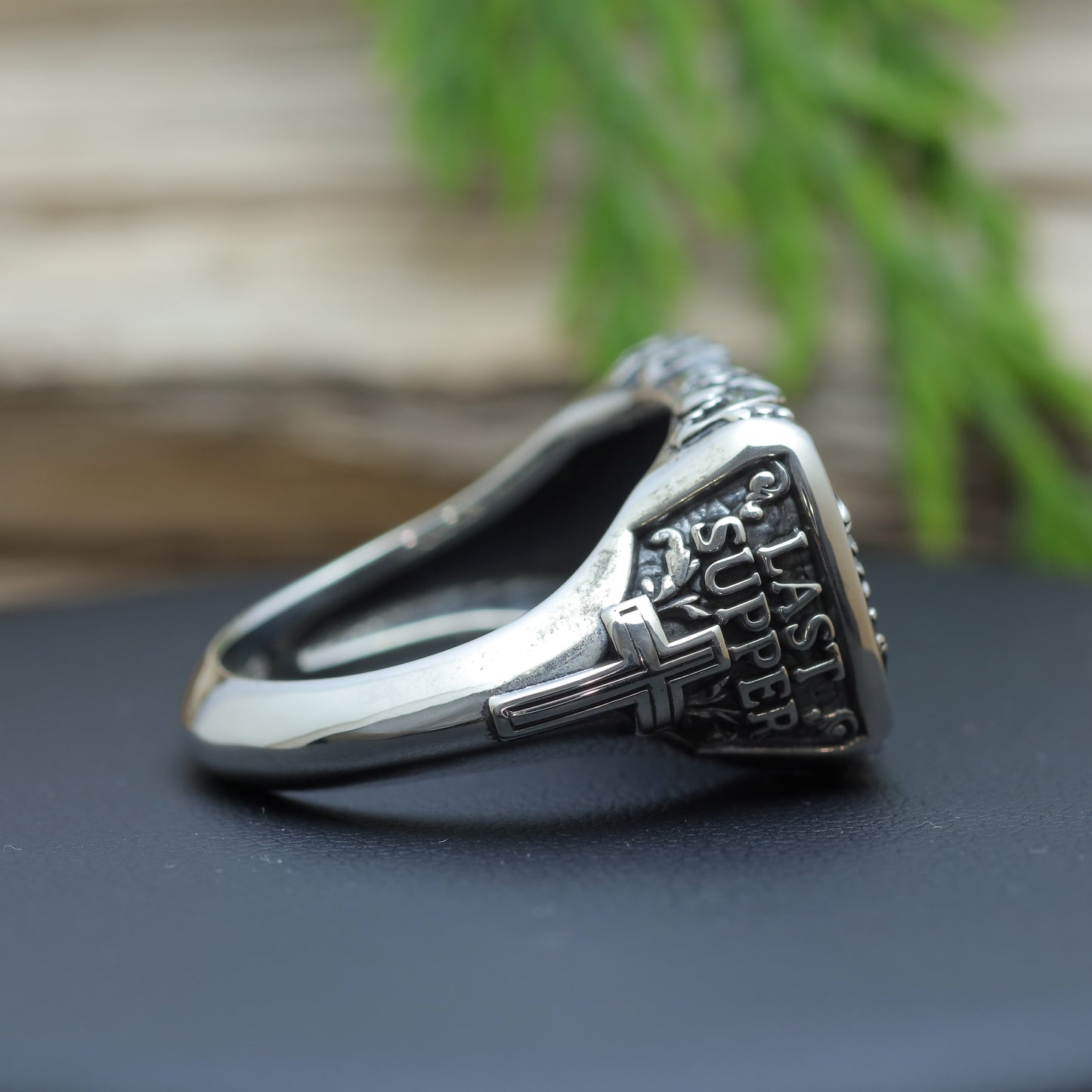 Men's "The Last Supper" Fine Art Signet Ring in Sterling Silver (16.5g)