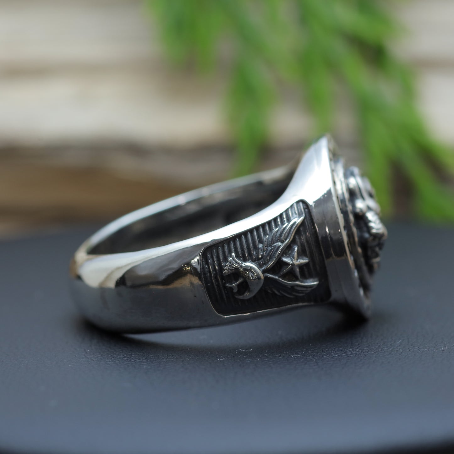 Men's "Imperium Lion & Eagle" Sovereign Signet Ring (14.7g)