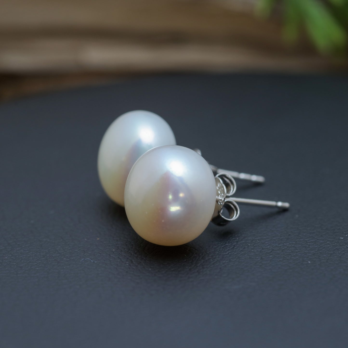 Natural Cultured Pearl Stud Earrings
