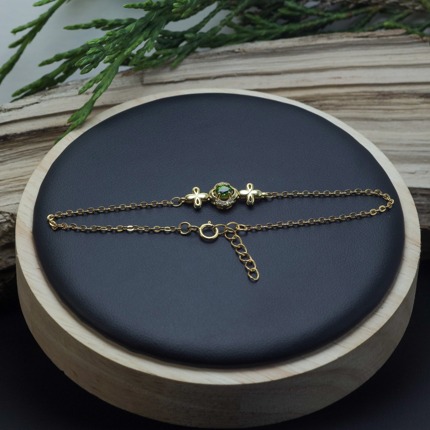 Natural Chrome Diopside Clover Accent Chain Bracelet
