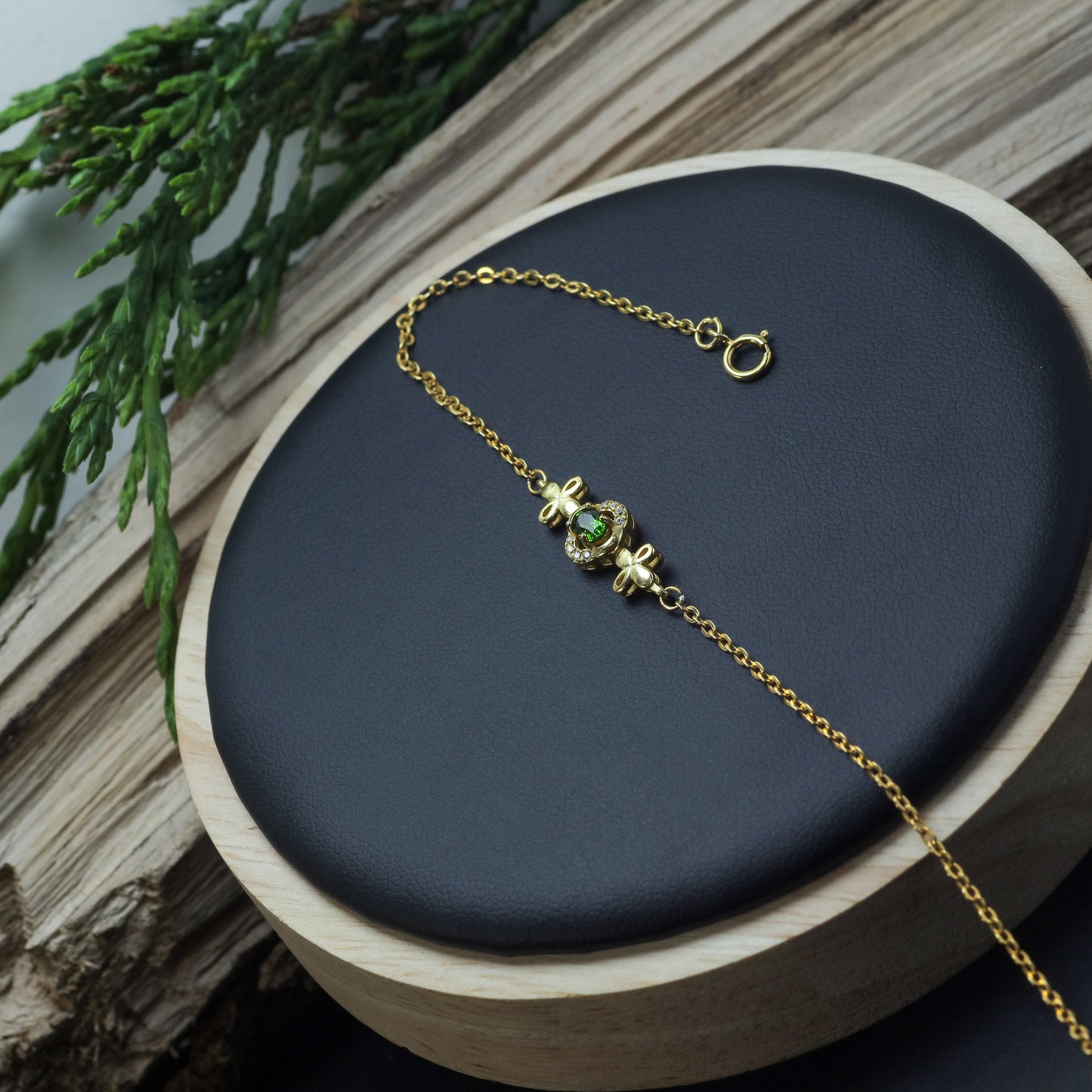 Natural Chrome Diopside Clover Accent Chain Bracelet