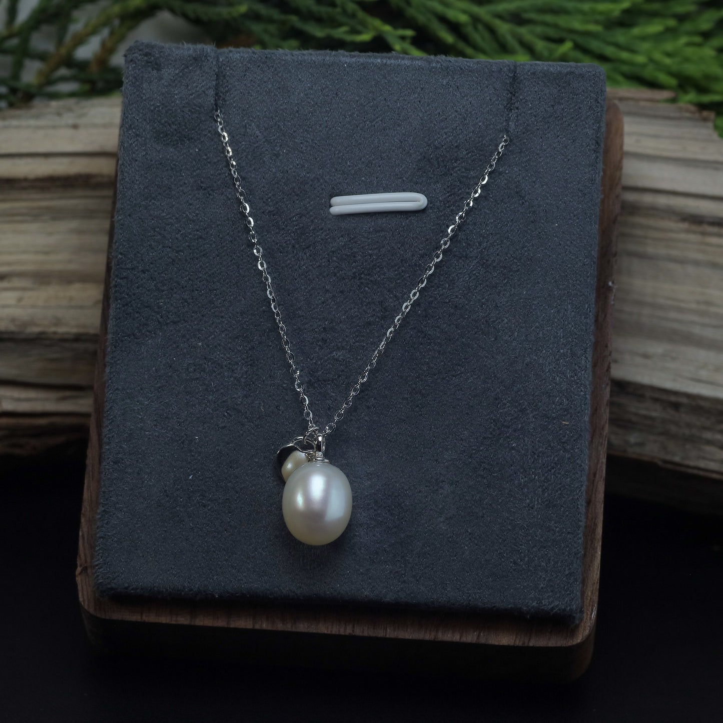 Natural Cultured Pearl Minimalist Pendant Necklace