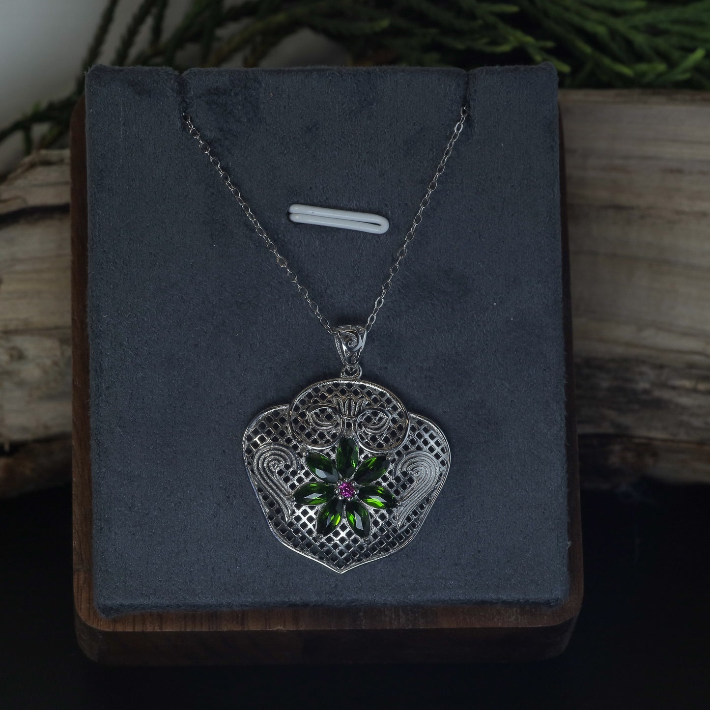 Natural Chrome Diopside and Cubic Zirconia Filigree Heart Pendant Necklace