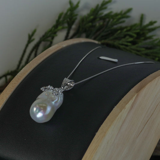Baroque Natural Cultured Pearl Floral Statement Pendant Necklace