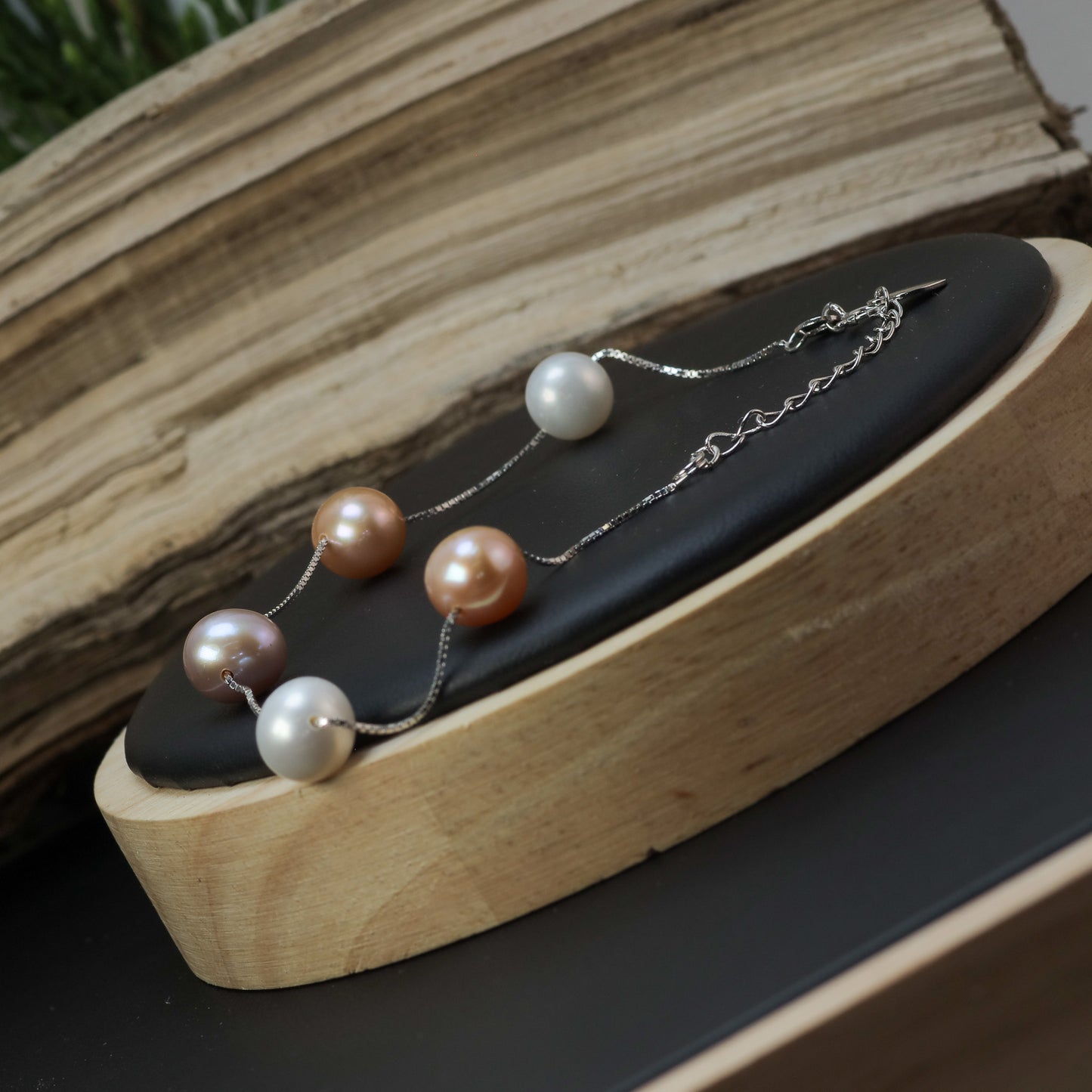 Multi-Tone Natural Cultured Pearl Station Bracelet