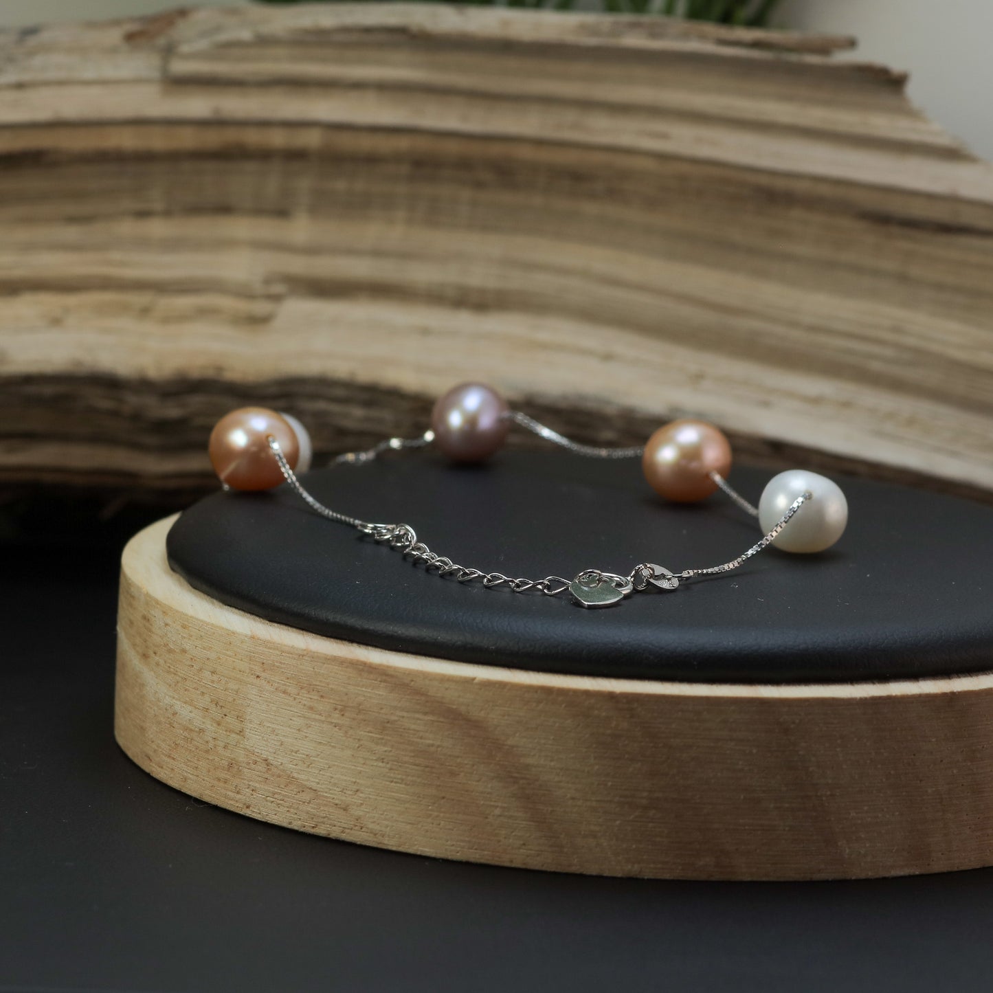 Multi-Tone Natural Cultured Pearl Station Bracelet