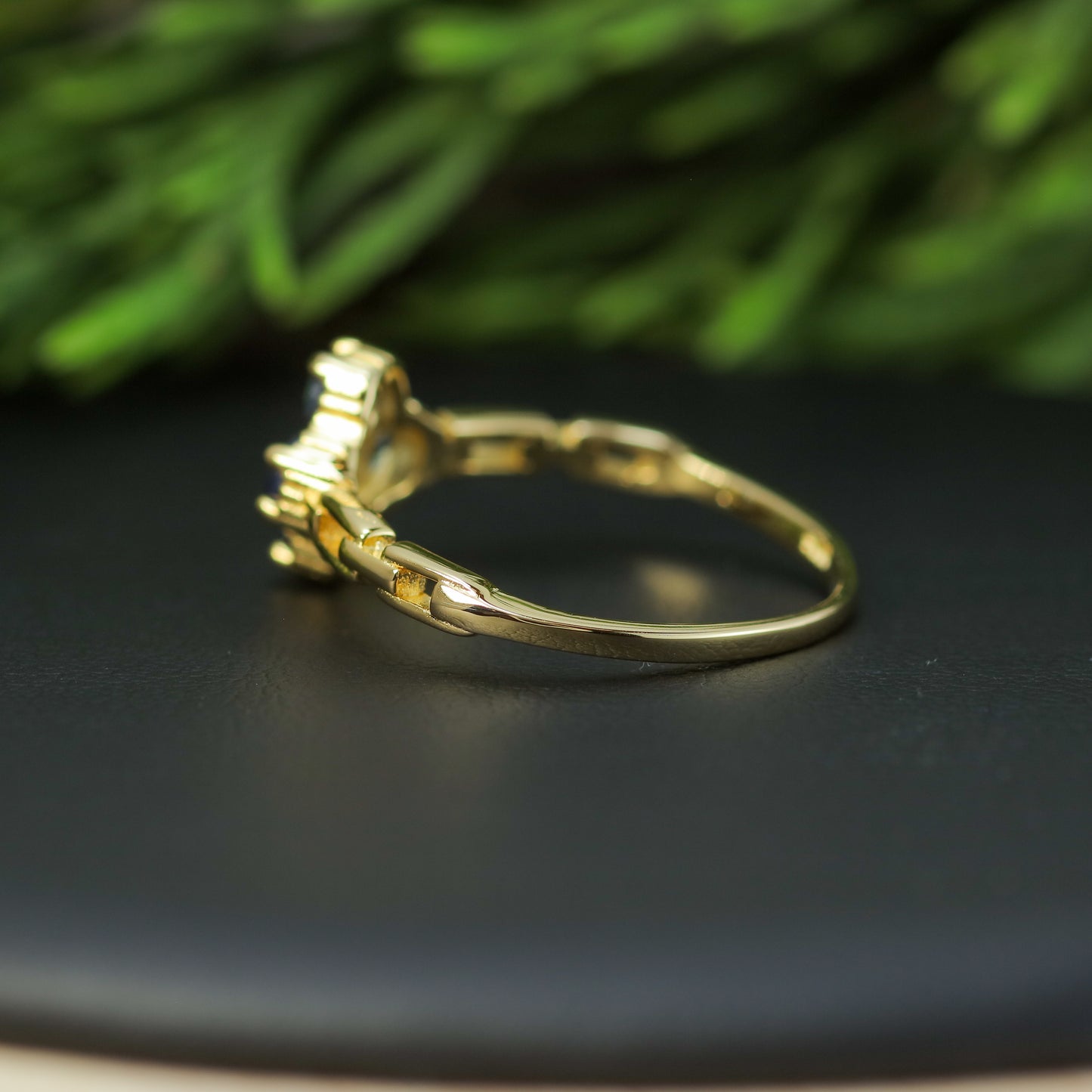 Natural Blue Sapphire Clover Statement Ring