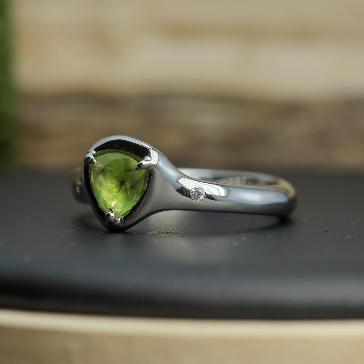 Artisan Trillion Peridot & Lab Diamond Organic Band | Rhodium Plated