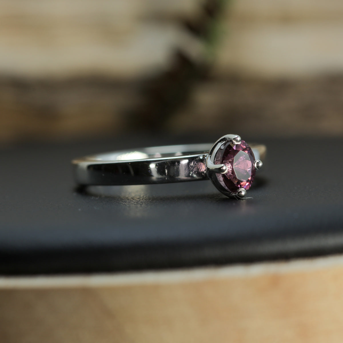 Studio-Cut Fantasy Oval Pinkish-Purple Spinel Silver Ring | Untreated / Certified Gemstone.