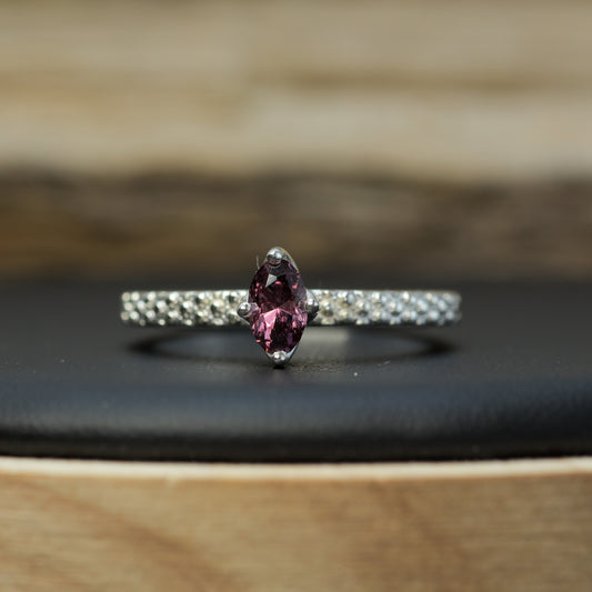 Studio-Cut Purplish Pink Spinel Solitaire Ring | Untreated / Certified Gemstone.