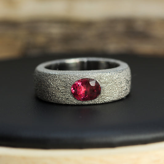 Natural Pink Tourmaline Micro-Textured Heavy Silver Unisex Ring | Size S (15.7g)