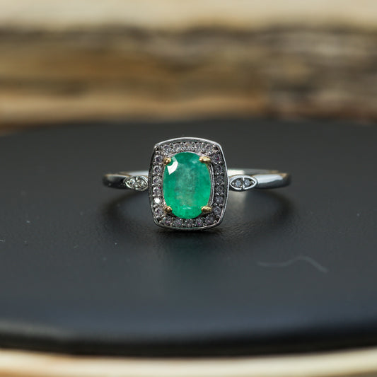 Natural Oval Emerald Halo Ring in 925 Sterling Silver